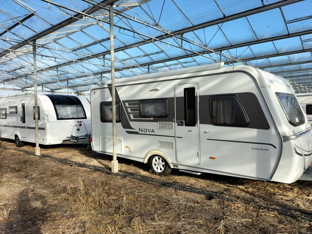 2 caravans